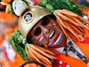 Ein Holland Fan mit Karotten-Haar.