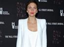 Kinostar Maggie Gyllenhaal war erst zu schüchtern, um ihrem Mann Peter Sarsgaard ihre schauspielerischen Leistungen zu zeigen.