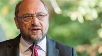 Martin Schulz fordert die Umsetzung der Flüchtlingsverteilung.