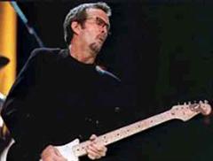 Eric Clapton überraschte die zur Taufe seiner Tochter geladenen Gäste mit seiner Hochzeit.