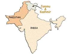 Kaschmir liegt im Norden der Grenze zwischen Pakistan und Indien.