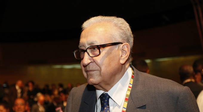 Lakhdar Brahimi ist der Leitende der Friedensgespräche.
