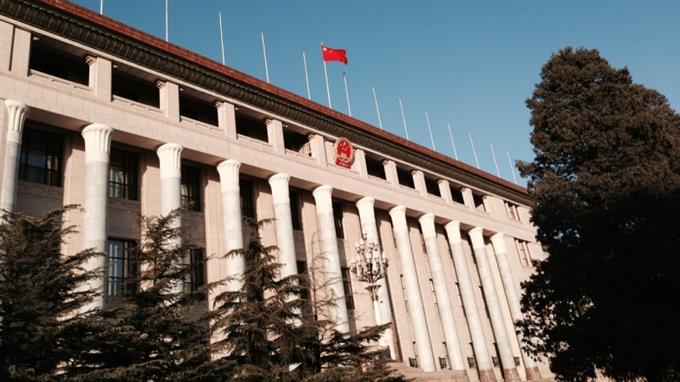 Grosse Halle des Volkes, Peking: Wo sie der Volkskongress bei strahlender Sonne und in neuer Bescheidenheit einfand.