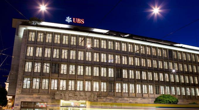 Die UBS richtet sich neu aus.