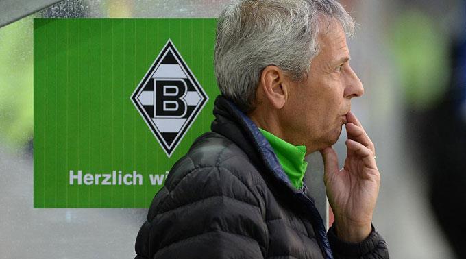 Lucien Favre steckt mit der Borussia in der Krise.