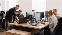 IT-Berufe gehören in vielen Unternehmen zu den anspruchsvollen und gut vergüteten Tätigkeiten.